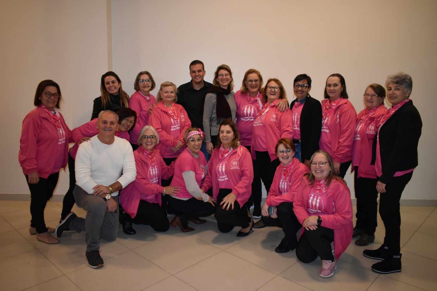 ​Grupo completa 16 anos de apoio às mulheres que lutam contra câncer